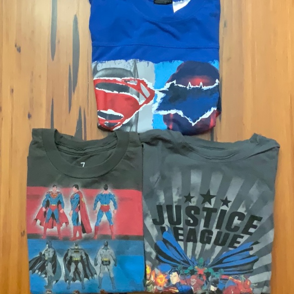 Superhero shirt bundle DC comics